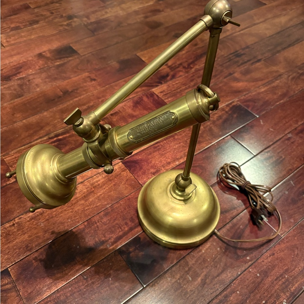 Vintage One Of A Kind! Chapman 1983 Brass Adjustable Nautical Desk Lamp.
